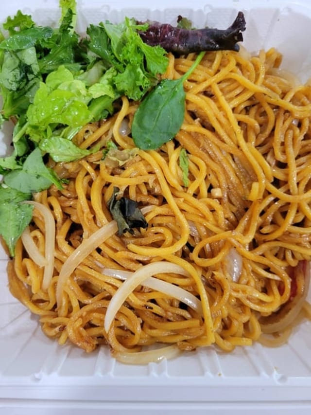 Garlic Noodle.